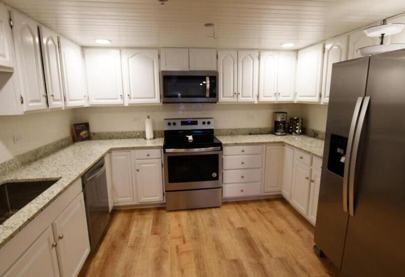Apartamento Superior 1 Dormitório, Arbors At Island Landing Hotel & Suites