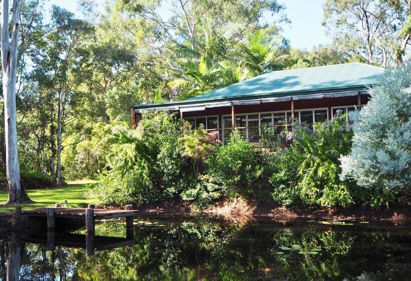 오두막, Lake Weyba Cottages Noosa