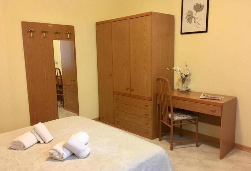Номер Стандарт, Park Hotel Faver