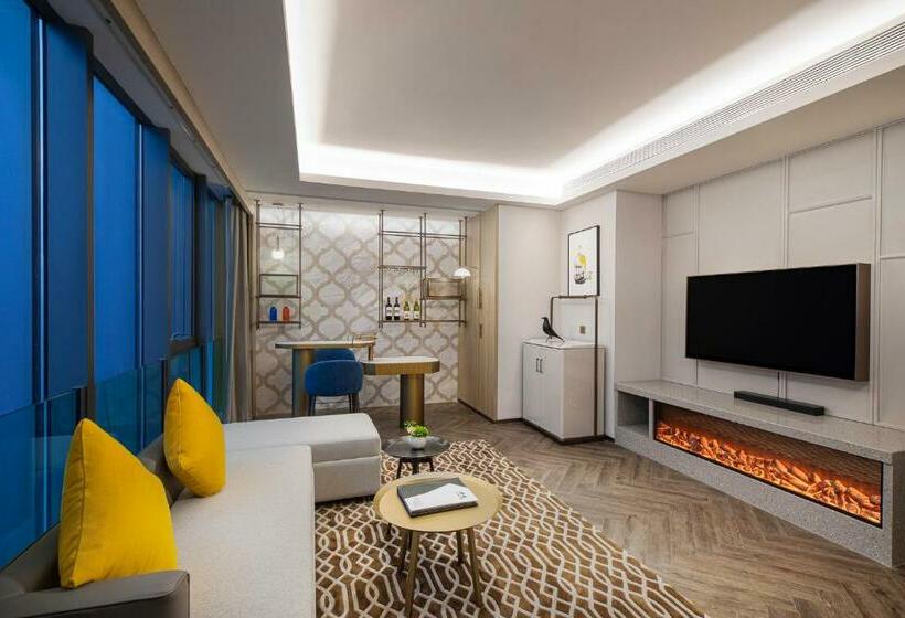 سوئیت با تخت بزرگ, Voco Chongqing Chaotianmen