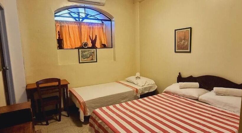 اتاق استاندارد سه نفره, Casa Familya