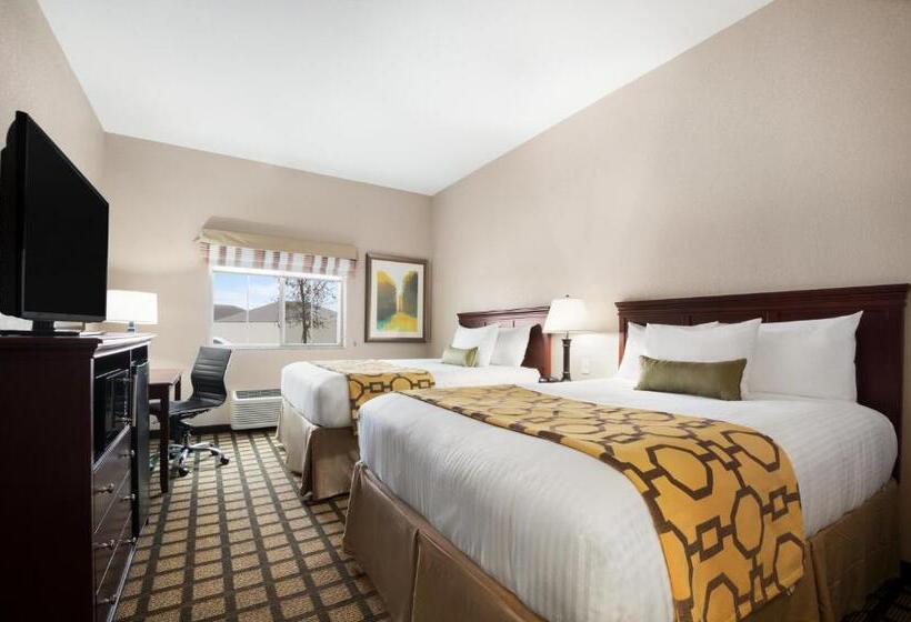 Номер Стандарт, Baymont Inn & Suites By Wyndham Odessa