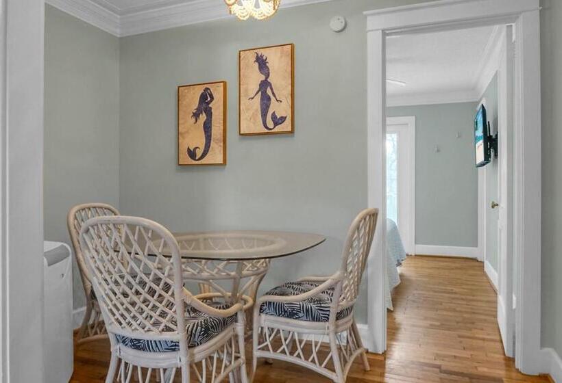 Люкс, Carolina Beach Inn