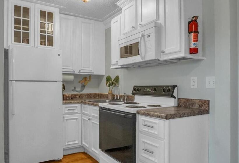 Люкс, Carolina Beach Inn