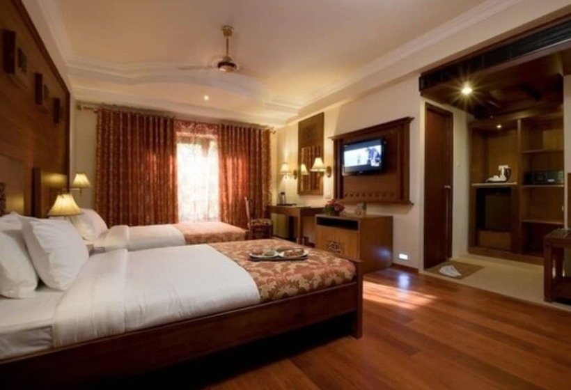 Королевский Люкс, Jc Residency Madurai