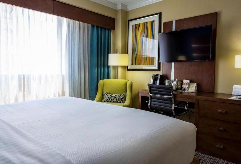 Номер бизнес-класса, Holiday Inn Houston Downtown, An Ihg
