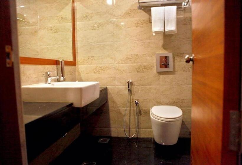 行政套房, Lemon Tree Hotel Shimona Chennai