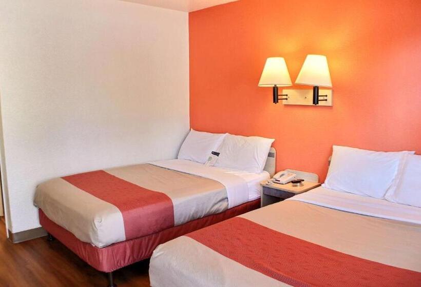 Четырехместный Номер Стандарт, Motel 6 Atascadero, Ca