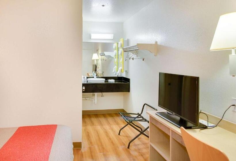 Четырехместный Номер Стандарт, Motel 6 Gulfport, Ms Airport
