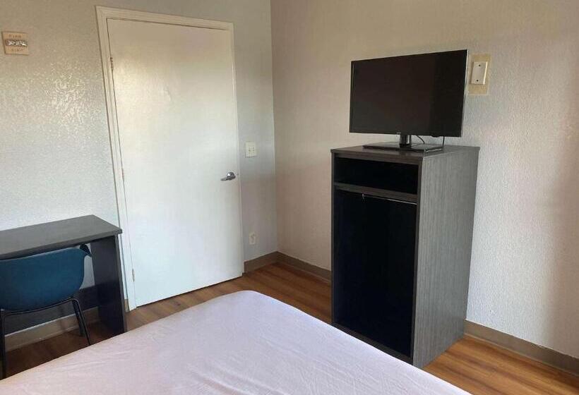 Номер Стандарт Адаптированный для Инвалидов, Motel 6 Gulfport, Ms Airport