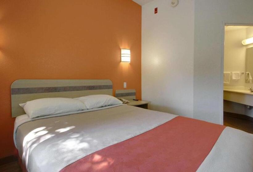 Номер Стандарт, Motel 6 Lehi, Ut  Thanksgiving Point