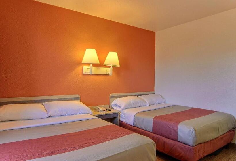 4인용 스탠다드 룸, Motel 6 Bismarck, Nd