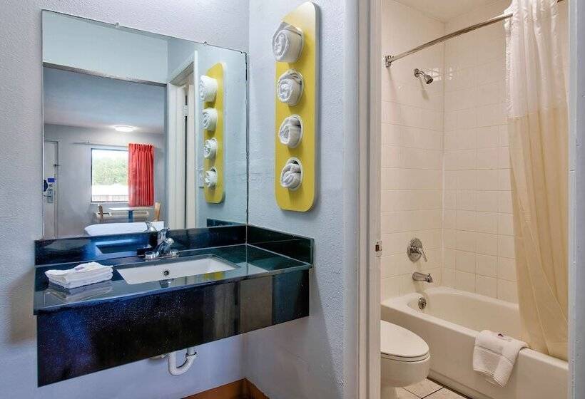 Номер Стандарт 2 Двуспальные Кровати, Motel 6 Gainesville, Ga