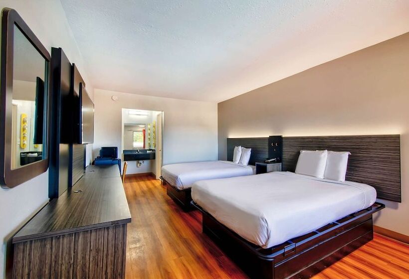 Номер Стандарт 2 Двуспальные Кровати, Motel 6 Gainesville, Ga
