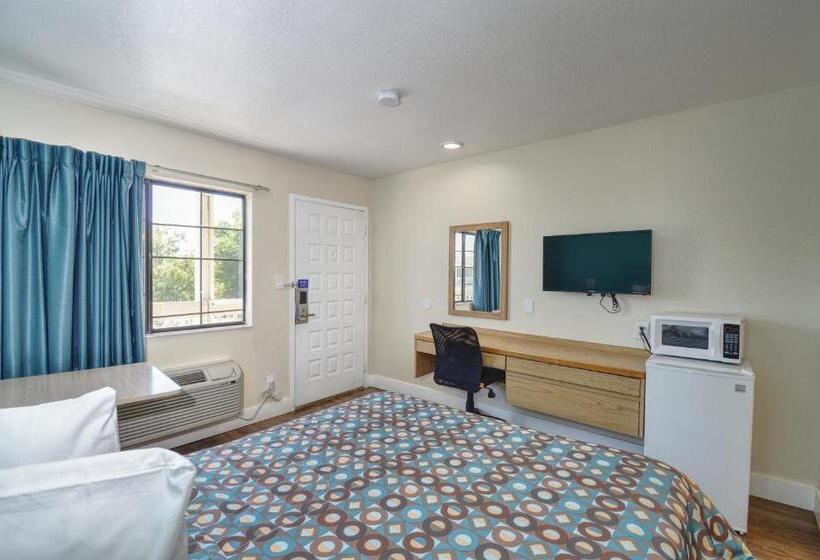 스탠다드 룸, Vagabond Inn Buttonwillow North I 5