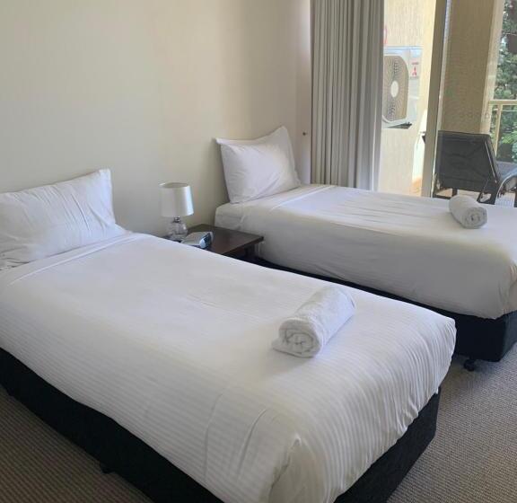 침실 2개 아파트, Northpoint Apartments
