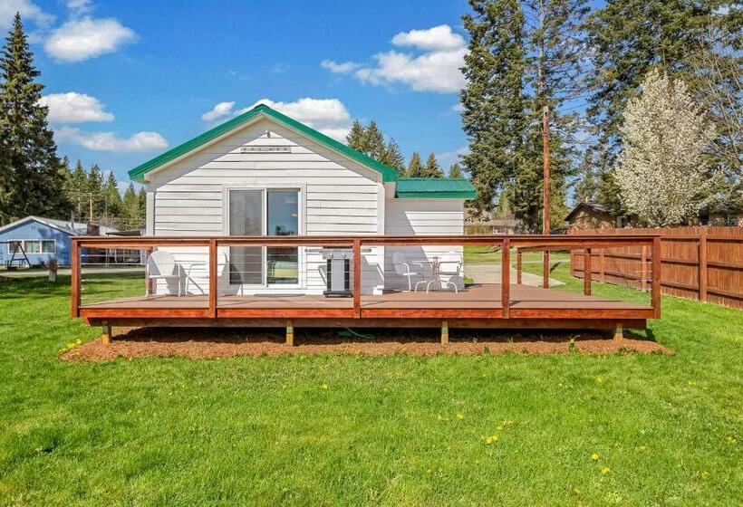 标准工作室, Bayview Tiny Cabin