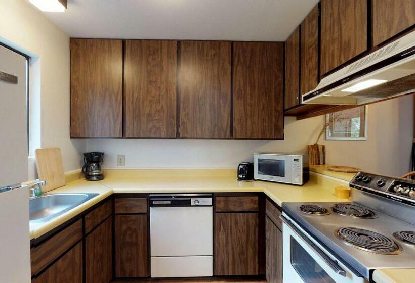 침실 2개 아파트, Shaver Haven Condominium