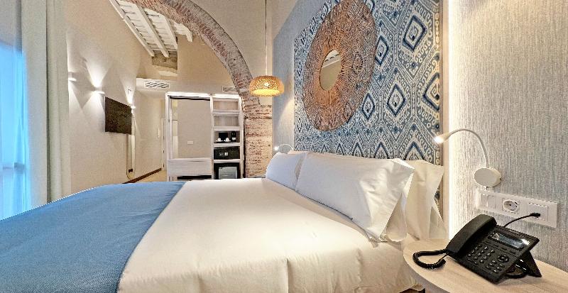 اتاق استاندارد سه نفره, Soho Boutique Cadiz