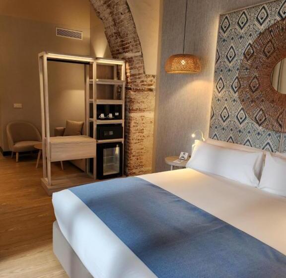 اتاق استاندارد سه نفره, Soho Boutique Cadiz