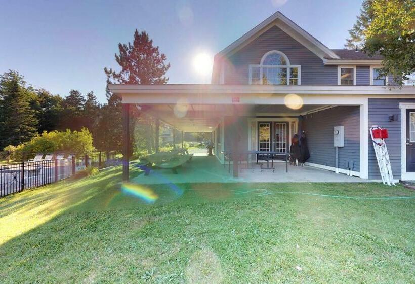 Апартаменты 1 Спальня, Bromley Mountain Condo