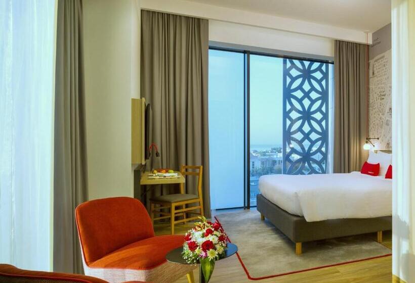 اتاق لوکس با چشم‌انداز دریا, Intercityhotel Muscat