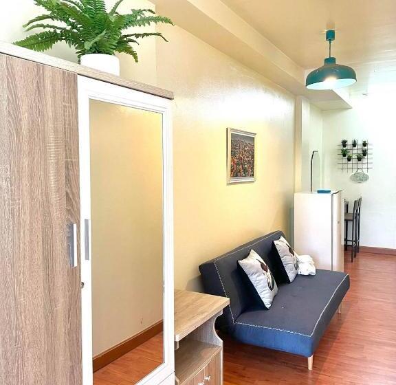 家庭间, Bake Room Hostel