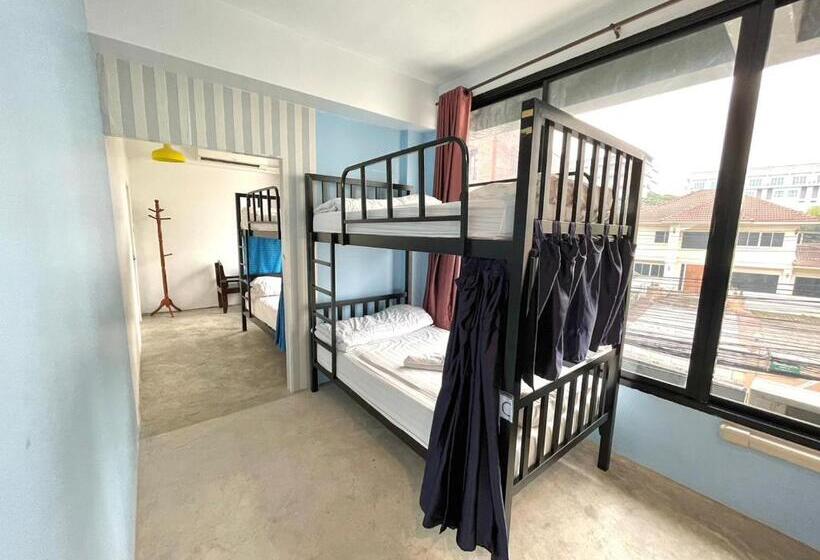 家庭间, Bake Room Hostel