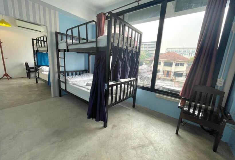 Семейный Номер, Bake Room Hostel