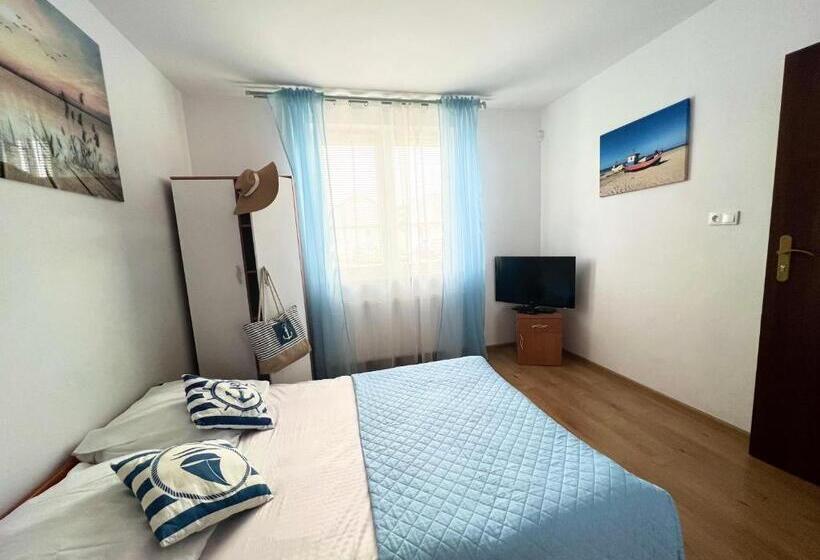 Quarto Familiar, Złote Piaski