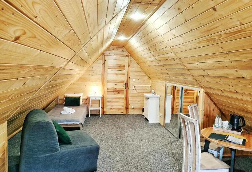 Economy Quadruple Room, Pokoje I Domki Na Szlaku