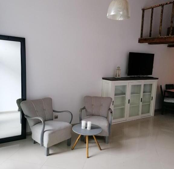 سوئیت جونیور با تراس, Wiking