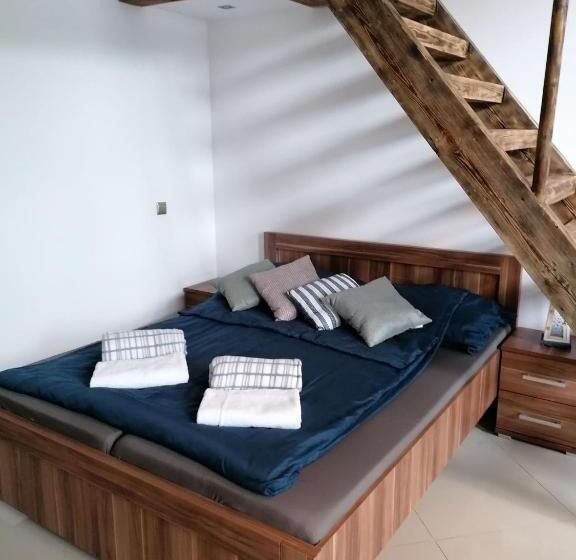 سوئیت جونیور با تراس, Wiking