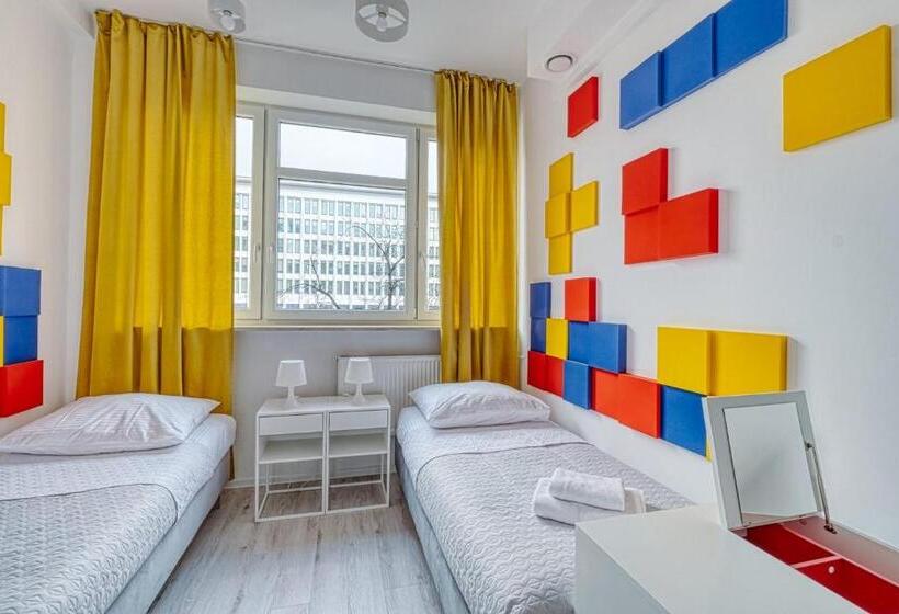 اتاق استاندارد, Level Rooms