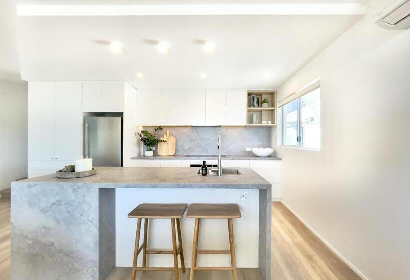 침실 3개 바다 전망 아파트, Bali Hai Apartments Noosa