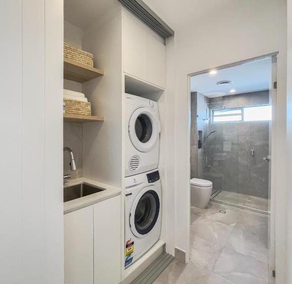 침실 2개 바다 전망 아파트, Bali Hai Apartments Noosa