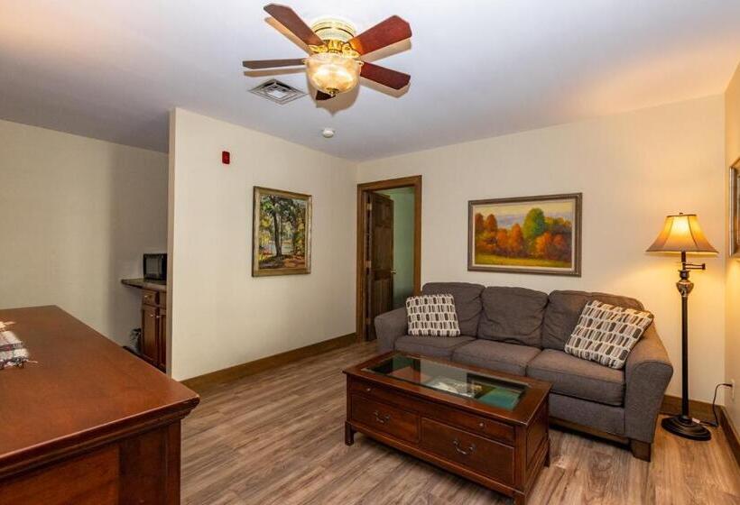 Suite Superior, Artists Colony