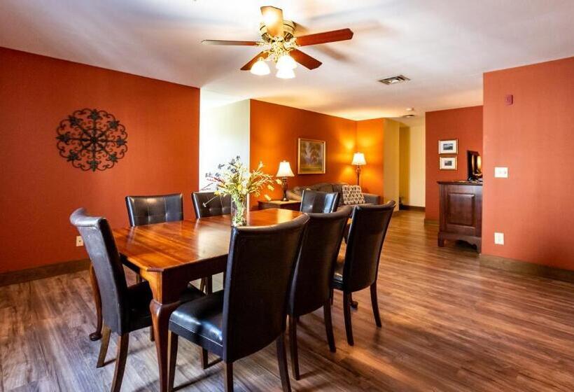 Suite Deluxe, Artists Colony