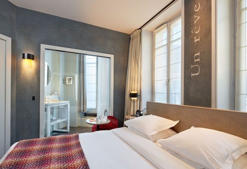 デラックスルーム, Le Pavillon Des Lettres