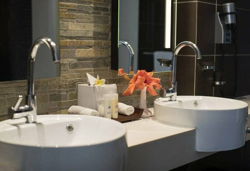 سوییت جونیور, Crystals Beach Resort Belle Mare, A Member Of Radisson Individuals