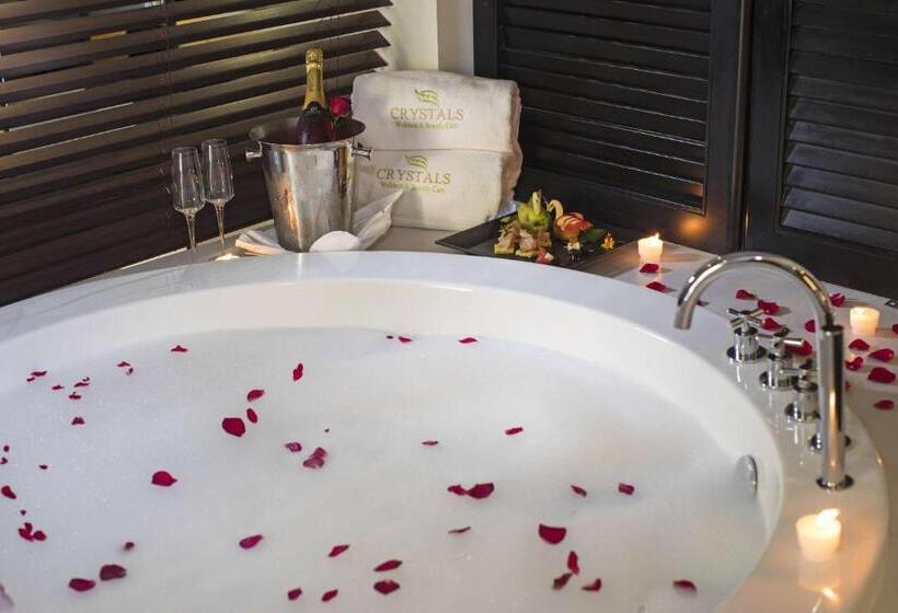 سوییت جونیور, Crystals Beach Resort Belle Mare, A Member Of Radisson Individuals