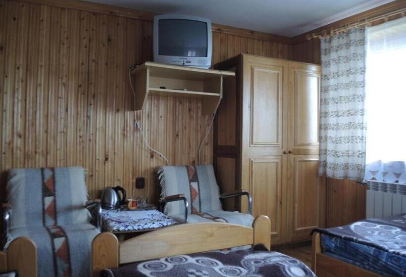 Номер Стандарт Трехместный, Pokoje U Tosi I Czesia