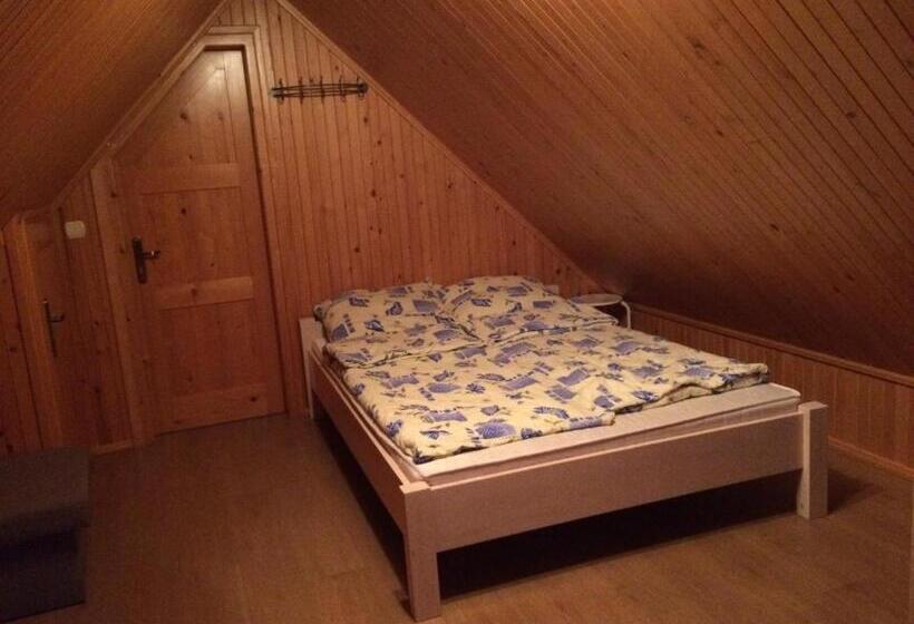 Номер Стандарт, Pokoje U Moniki