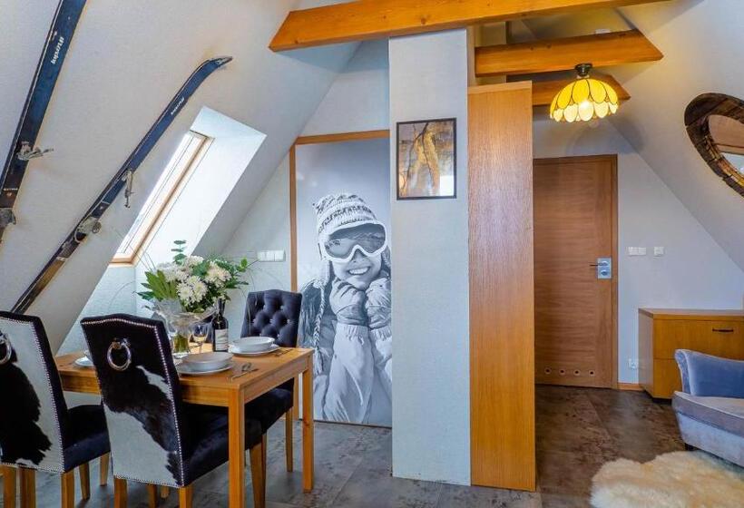 1 Bedroom Penthouse Apartment, Villa Delta Boutique
