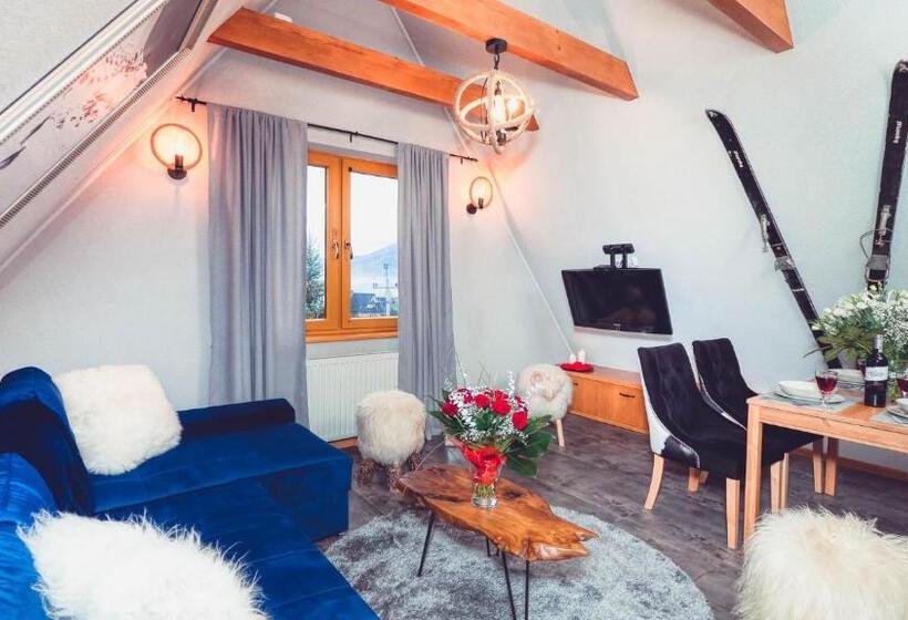 1 Bedroom Penthouse Apartment, Villa Delta Boutique
