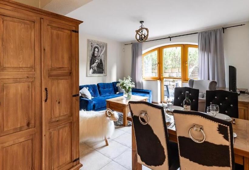 آپارتمان 1 خوابه با تراس, Villa Delta Boutique