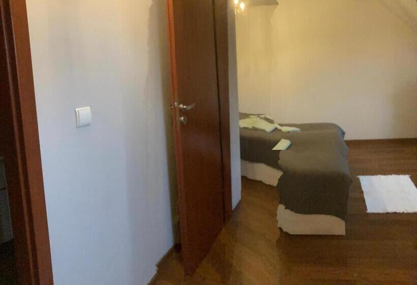 Family Suite, Restauracja  Zajazd Trzech Braci