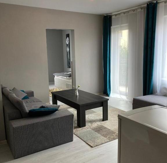 Family Suite, Restauracja  Zajazd Trzech Braci
