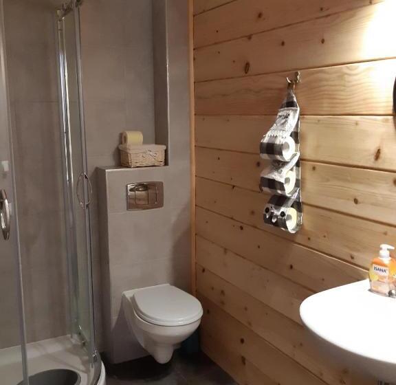 3 Bedroom Suite, Zagroda Berezanka