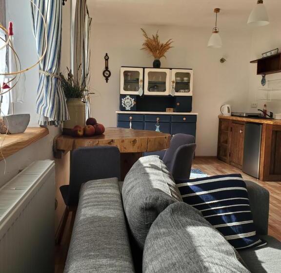 سوئیت 2 خوابه, Zagroda Berezanka